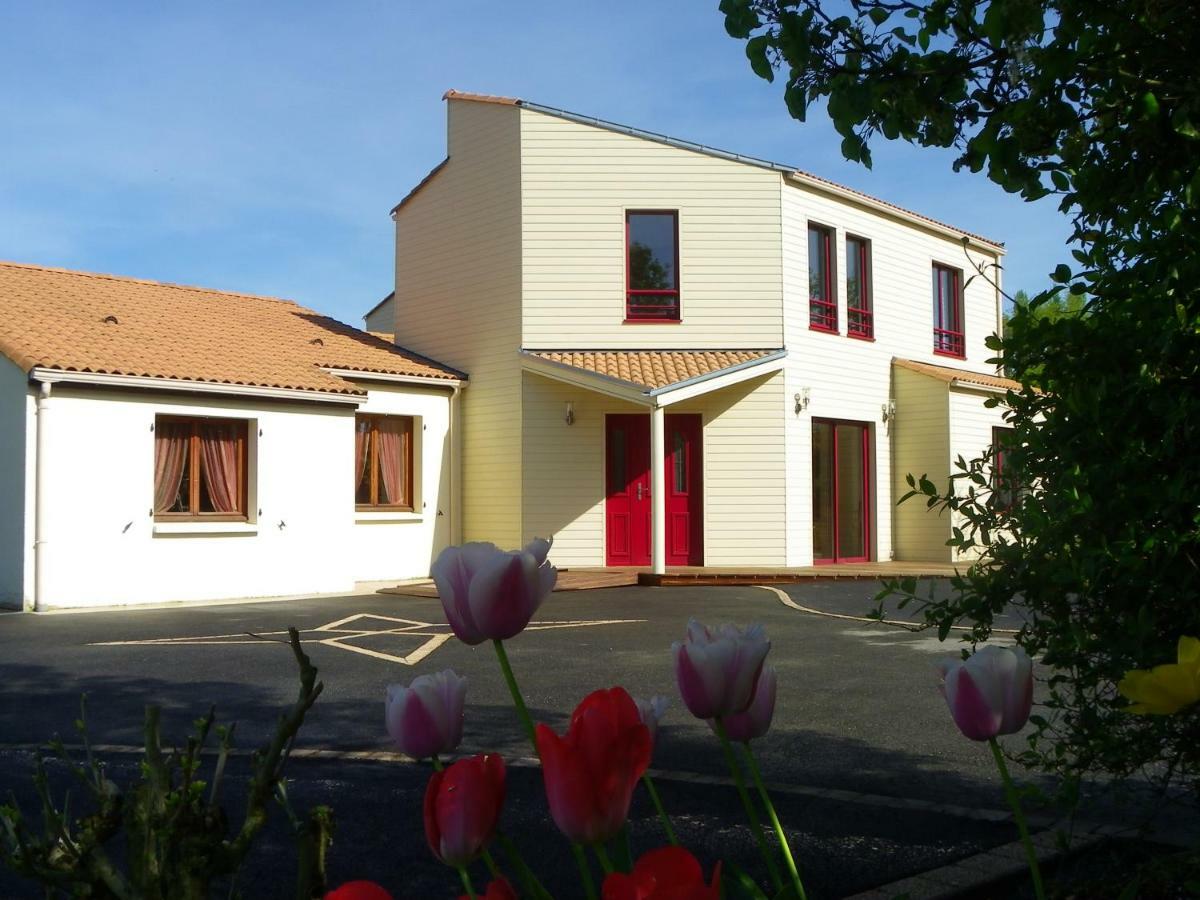 Le Logis De Saint-Martin Bed & Breakfast Haute-Goulaine Dış mekan fotoğraf