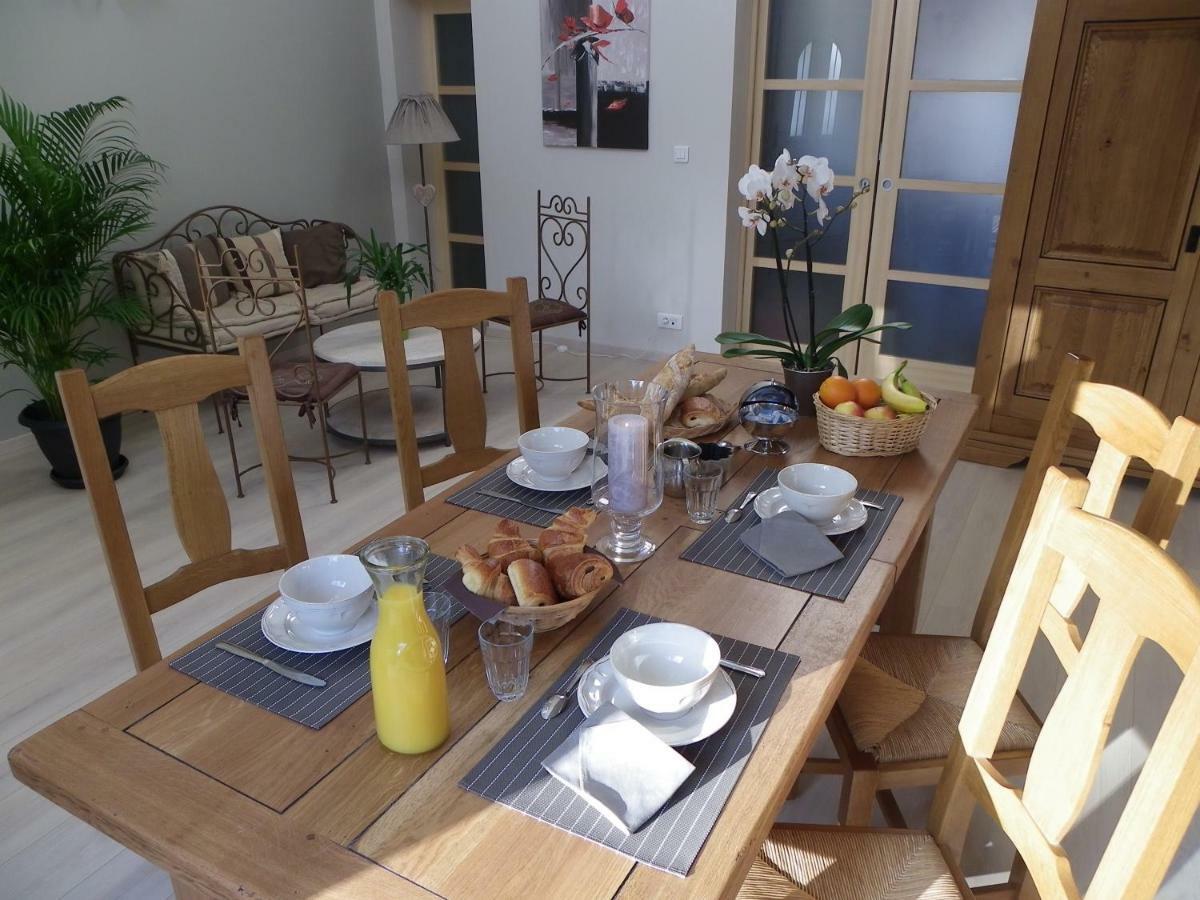 Le Logis De Saint-Martin Bed & Breakfast Haute-Goulaine Dış mekan fotoğraf